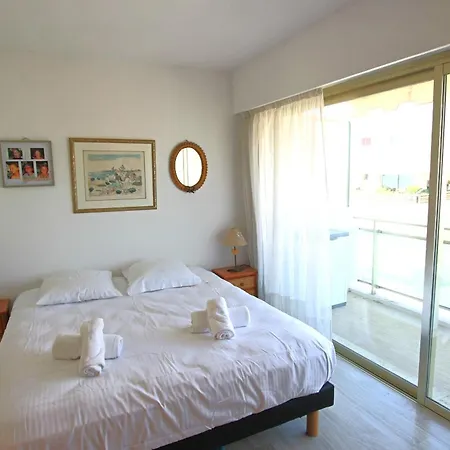 Palm - Beachfront