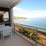 Palm - Beachfront Appartement *