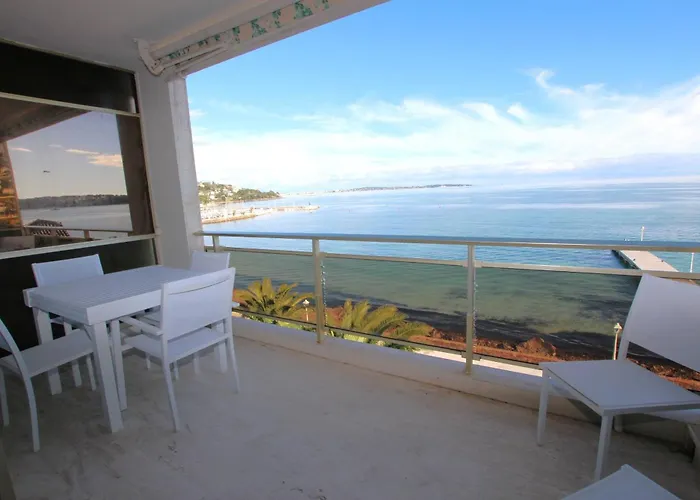 Palm - Beachfront Appartement *